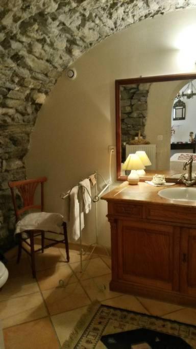 Domaine De Lara Bed & Breakfast Barcelonnette Dış mekan fotoğraf