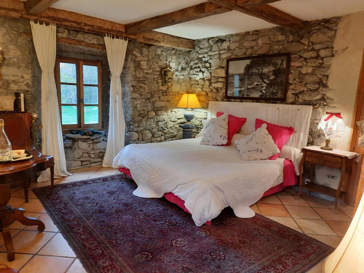 Domaine De Lara Bed & Breakfast Barcelonnette Dış mekan fotoğraf