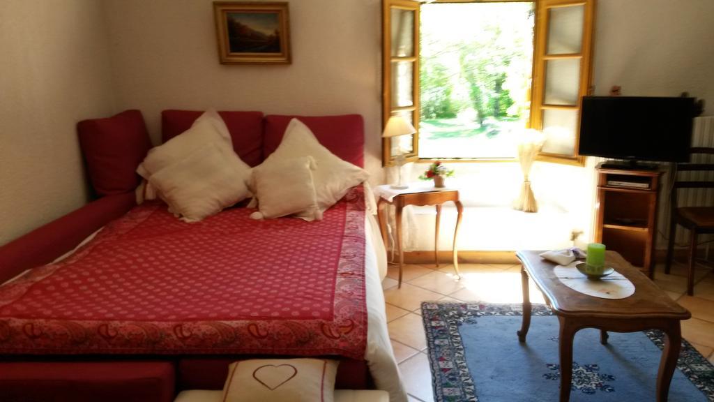 Domaine De Lara Bed & Breakfast Barcelonnette Dış mekan fotoğraf