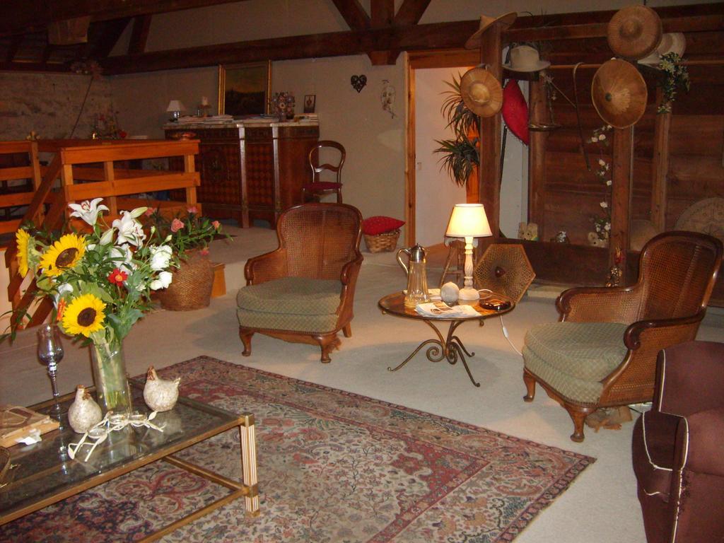 Domaine De Lara Bed & Breakfast Barcelonnette Dış mekan fotoğraf